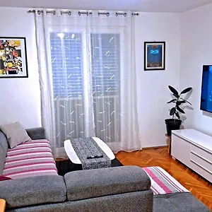  Apartman Centre